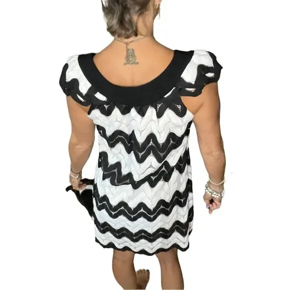 christopher deane Dress - Size Small, vintage, beautiful scalloped black & white - Picture 5 of 14